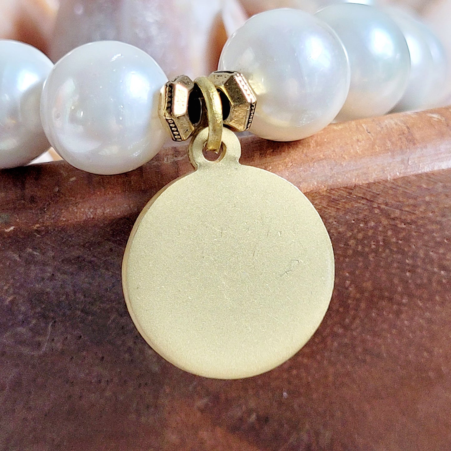 Freshwater Pearl 10mm Beaded Bracelet w/ Gold Plated Medal of The Sacred Heart of Jesus