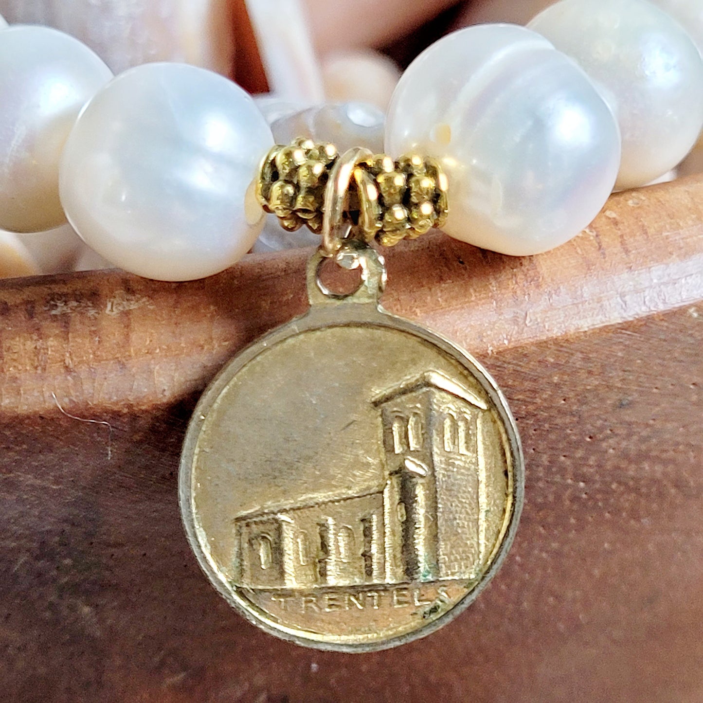 Freshwater Pearl 10mm Beaded Bracelet w/ Signed Gold Plated Medal of St. Augustin
