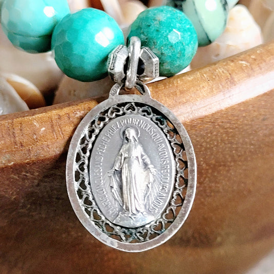 Chrysoprase Australian Faceted 10mm Beaded Bracelet w/ A Signed Silver Miraculous Medal