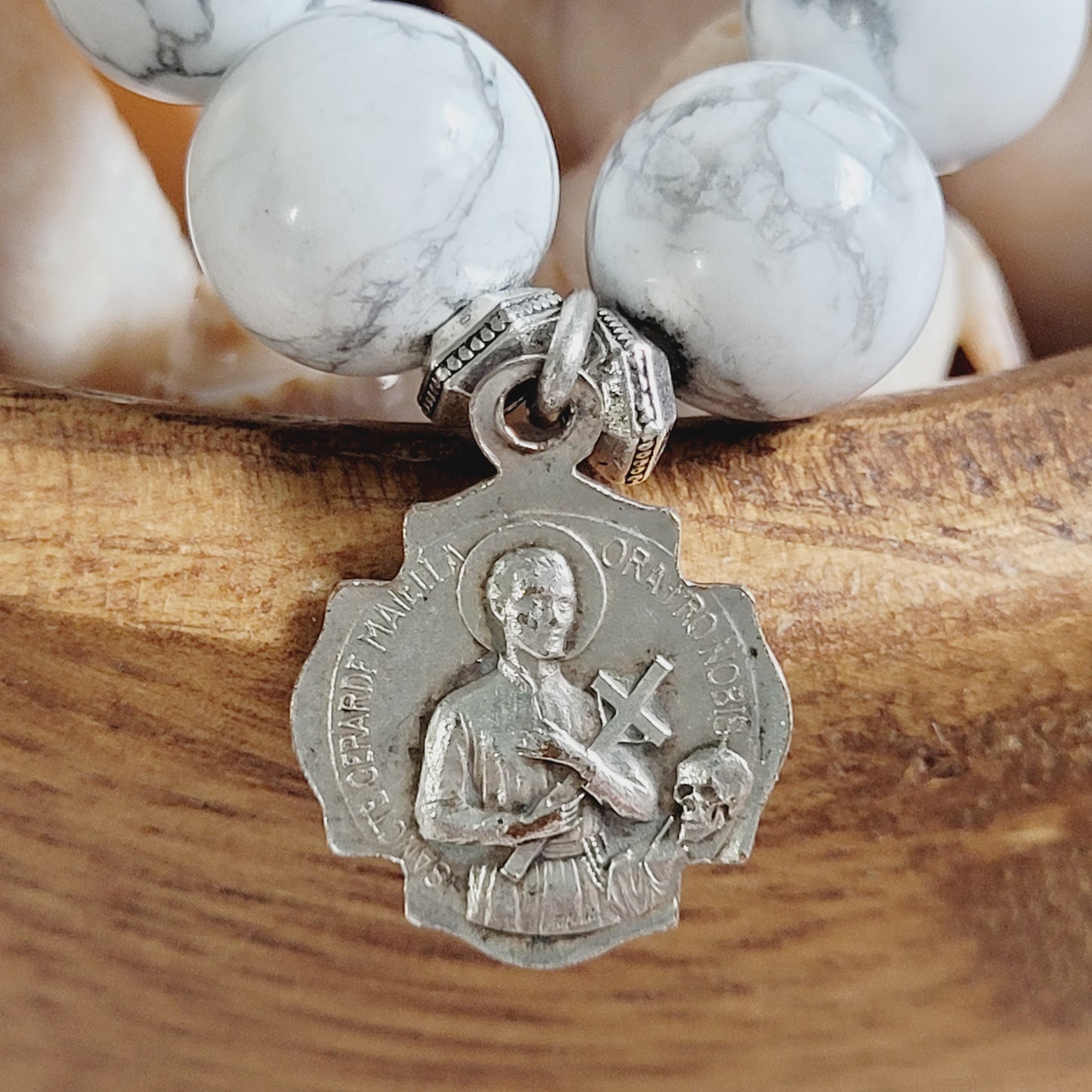 White Howlite 10mm Beaded Bracelet w/ Silver Plate Blue Enamel Medal of Our Lady of Perpetual Help