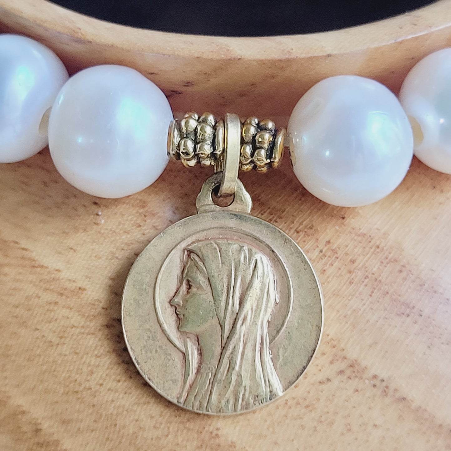 White Freshwater Pearl 10mm Beaded Bracelet w/ Gold Plated Medal of The Virgin Mary from France
