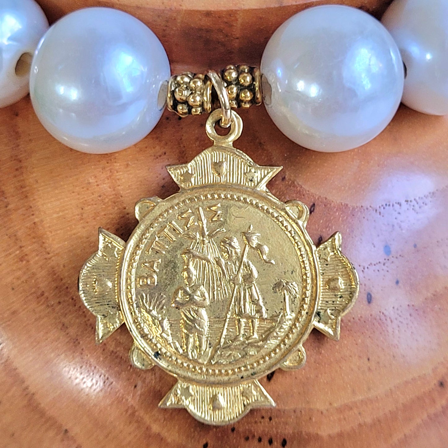 White Freshwater Pearl 12mm Beaded Bracelet w/Vintage Gold Plated Greek Cross