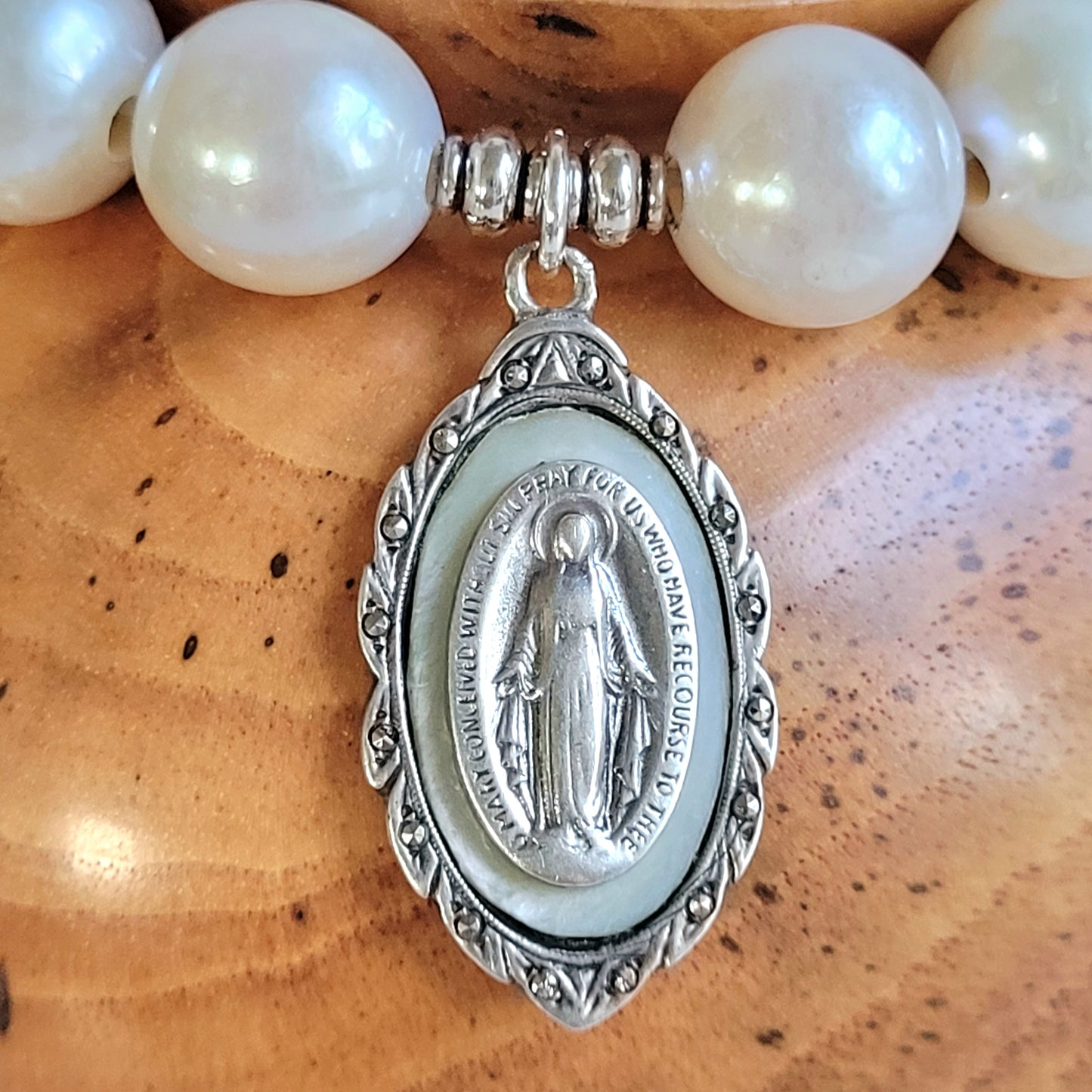 White Freshwater Pearl 12mm Beaded Bracelet w/ Vintage Signed Sterling Silver Miraculous Medal of Mary