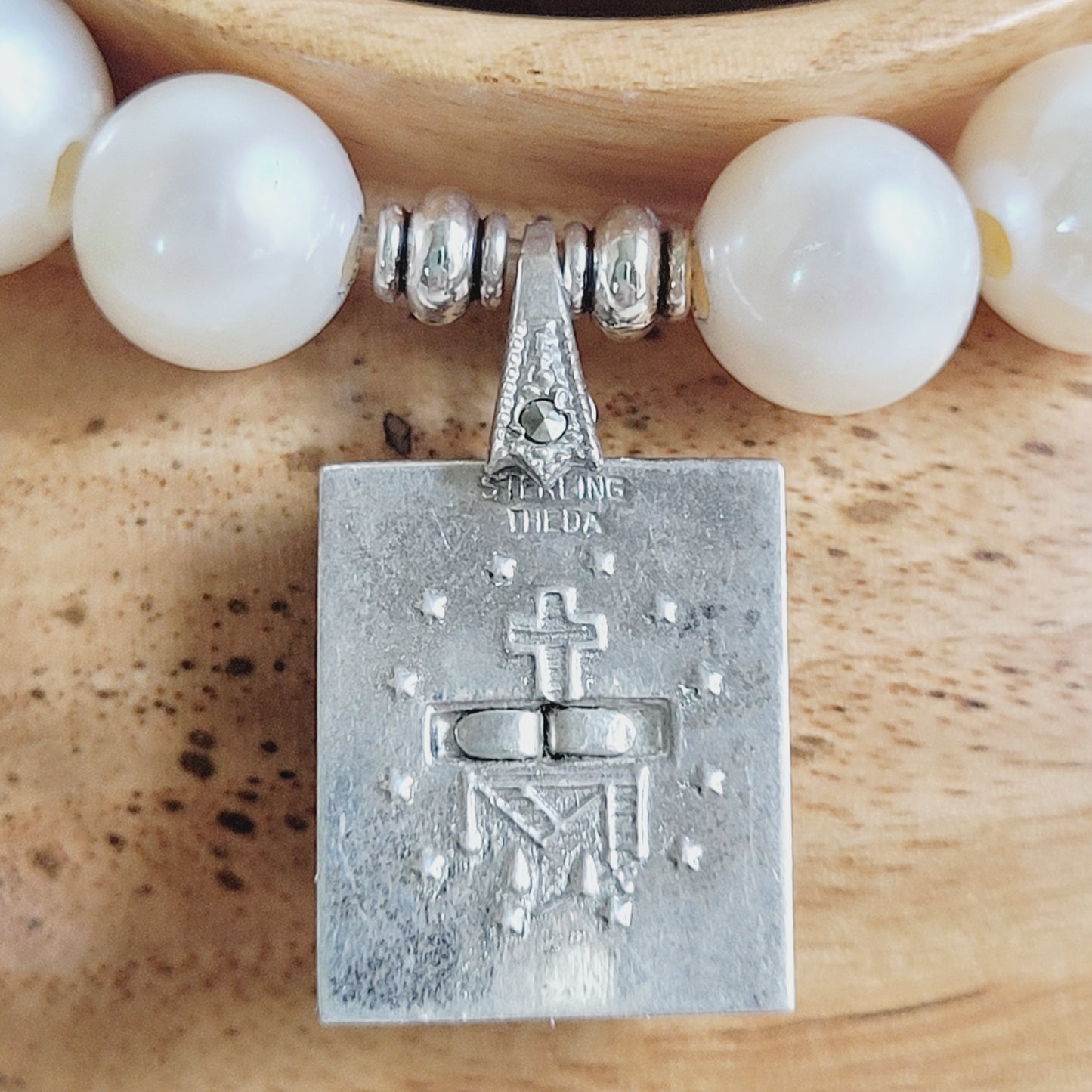 White Freshwater Pearl 10mm Beaded Bracelet w/ Miraculous Mary Marcasite Sterling Silver Medal