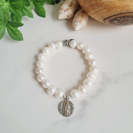 White Freshwater Pearl 10mm Beaded Bracelet w/ Our Lady of Guadalupe Vintage Sterling Silver Medal