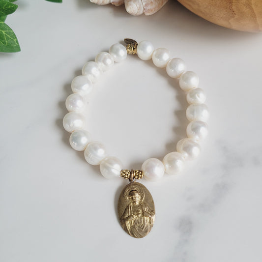 White Freshwater Pearl 10mm Beaded Bracelet w/ Gold Plated Oval Medal of The Sacred Heart of Jesus