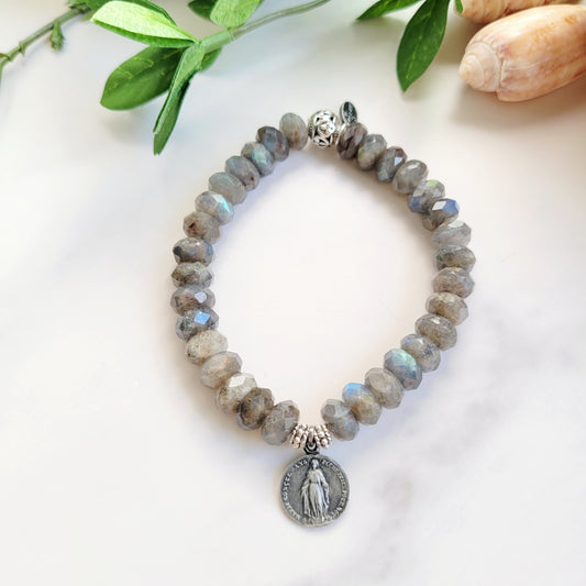 Labradorite Star Cut Faceted 8mm Beaded Bracelet w/ Vintage Sterling Silver Miraculous Medal from France